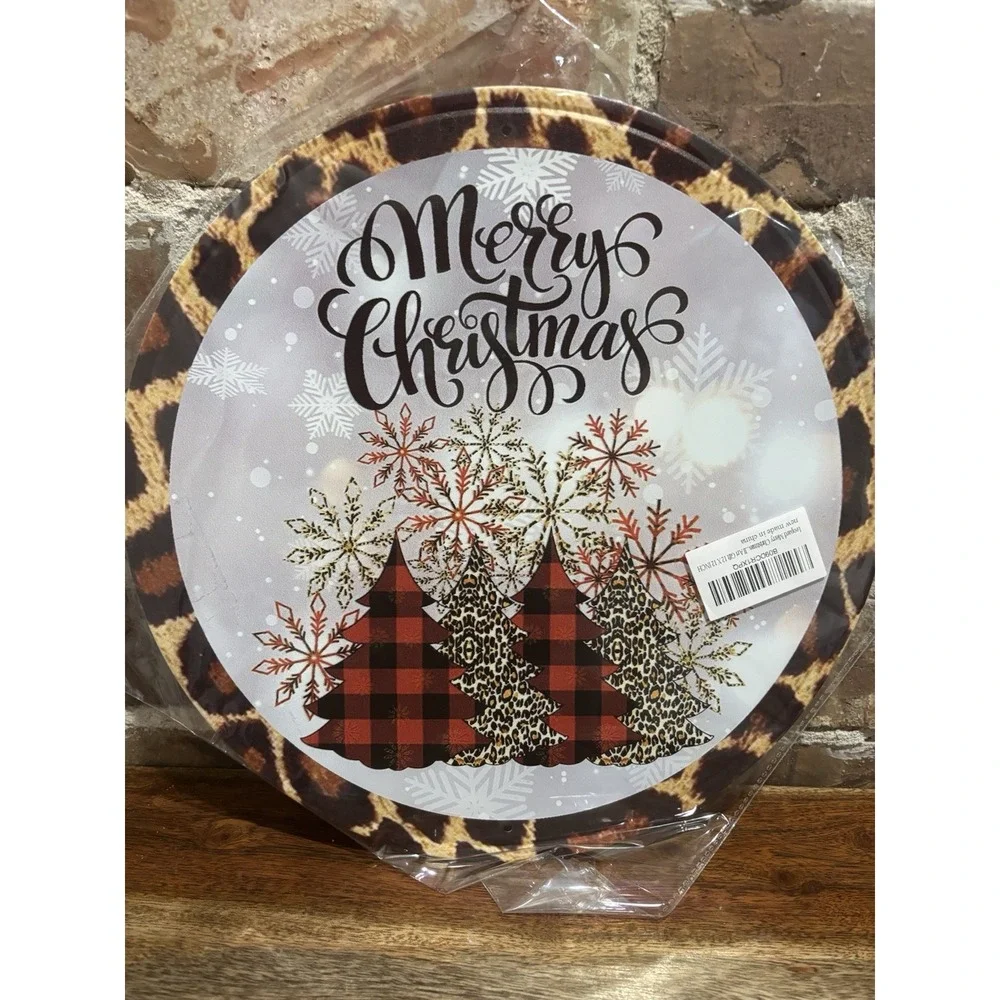 Leopard Merry Christmas Tree Wreath Metal Sign, 12
